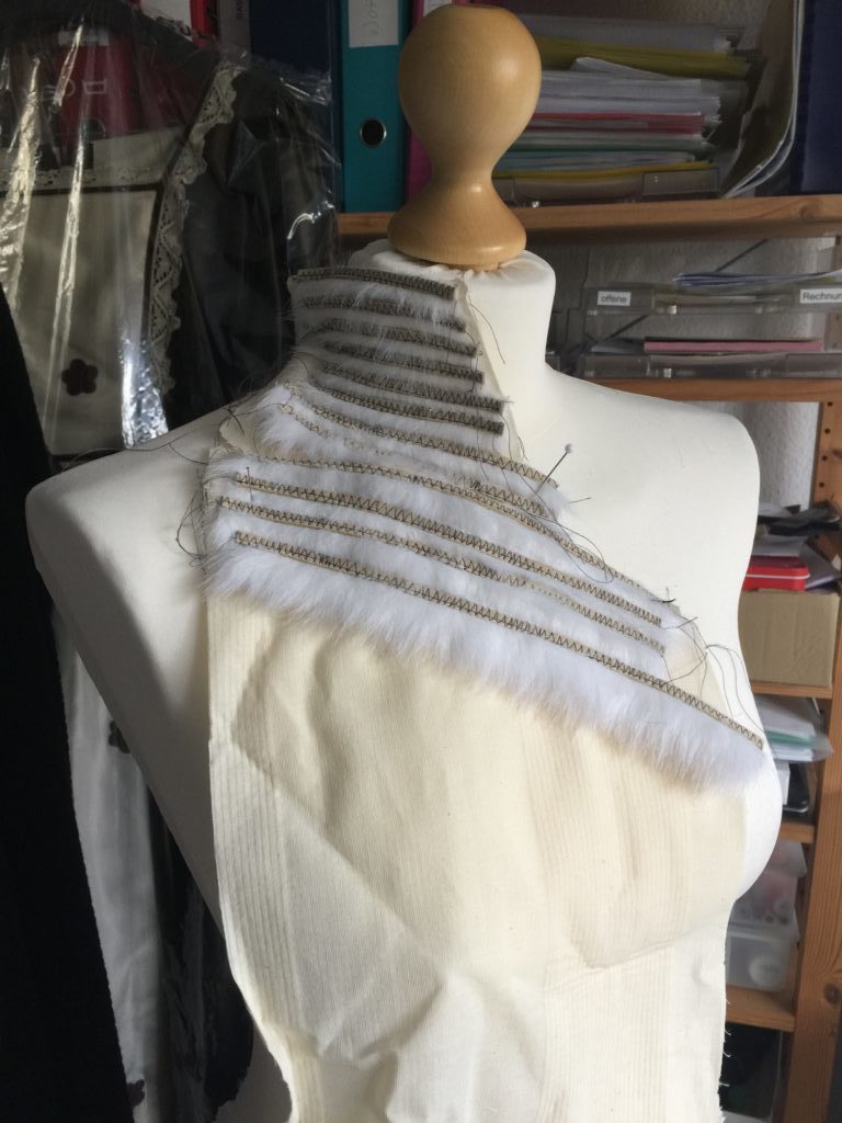 Daenerys white furcoat WIP 005